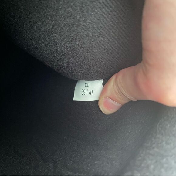 Women’s Tall Glossy Icon Vinil Moon Boots Pink Purple Waterproof size 7/8.5 - Picture 4 of 6